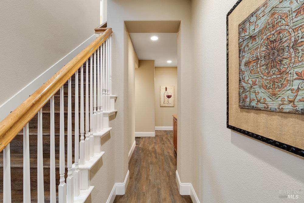 Detail Gallery Image 24 of 66 For 544 Lansing Cir, Benicia,  CA 94510 - 4 Beds | 3 Baths