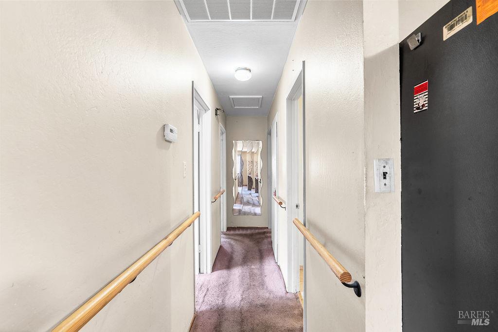 Detail Gallery Image 11 of 27 For 831 5th St, Vallejo,  CA 94590 - 3 Beds | 2 Baths