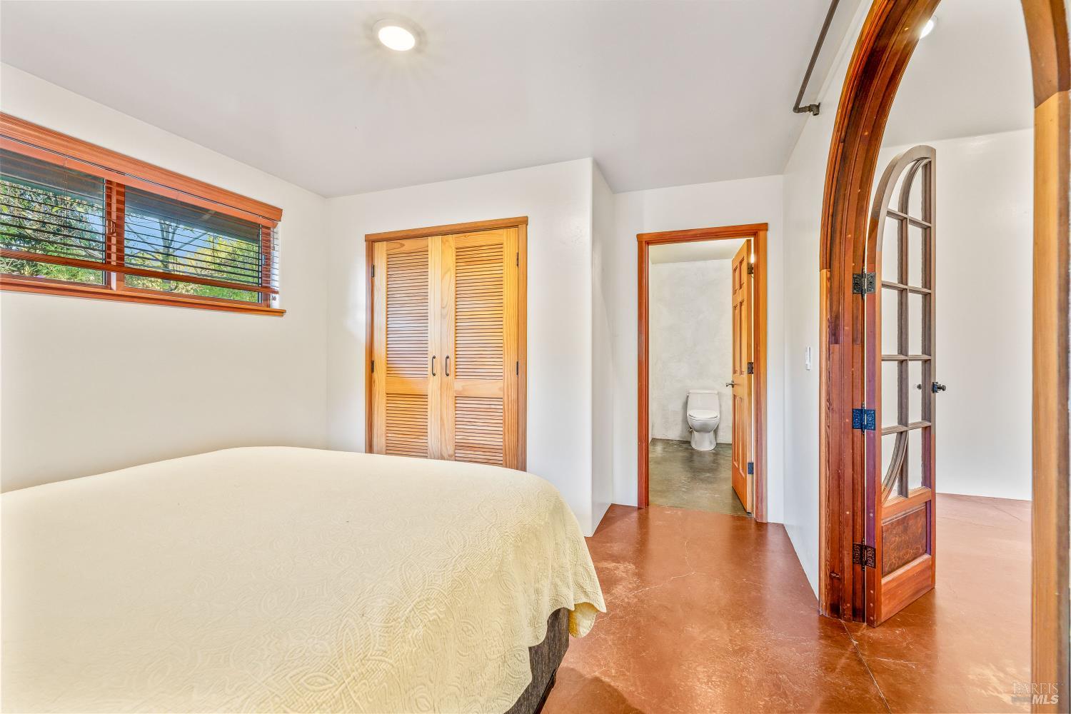 Detail Gallery Image 7 of 41 For 19204 Benson Ln, Fort Bragg,  CA 95437 - 2 Beds | 2 Baths