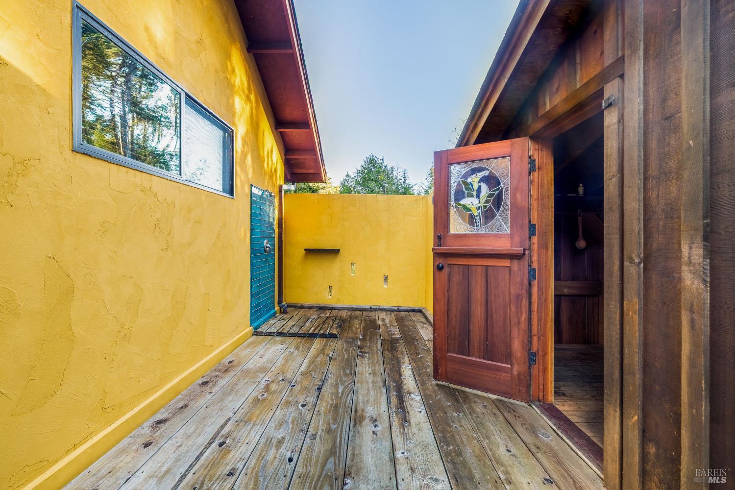 Detail Gallery Image 18 of 41 For 19204 Benson Ln, Fort Bragg,  CA 95437 - 2 Beds | 2 Baths