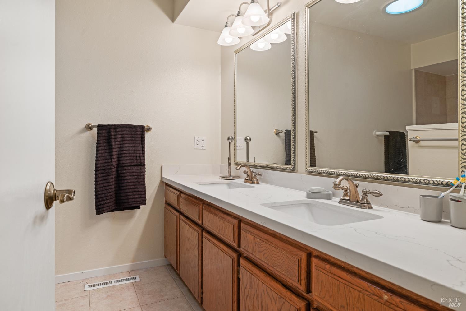 Detail Gallery Image 29 of 45 For 7103 Overlook Dr, Santa Rosa,  CA 95409 - 3 Beds | 2 Baths