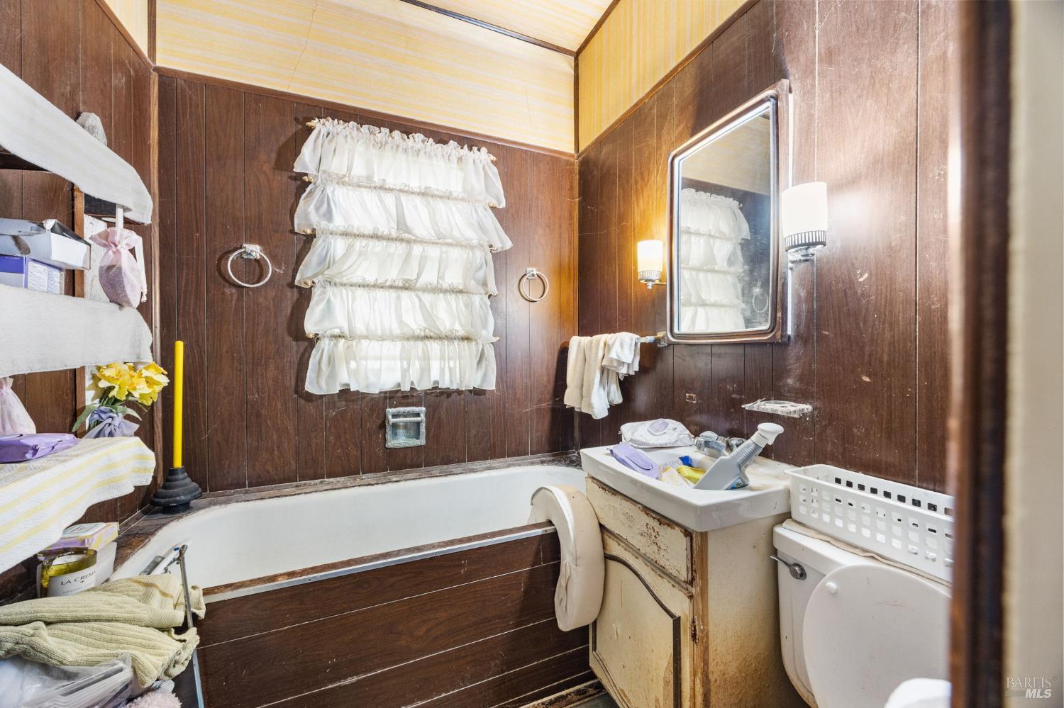 Detail Gallery Image 10 of 33 For 927 Carolina St, Vallejo,  CA 94590 - – Beds | – Baths