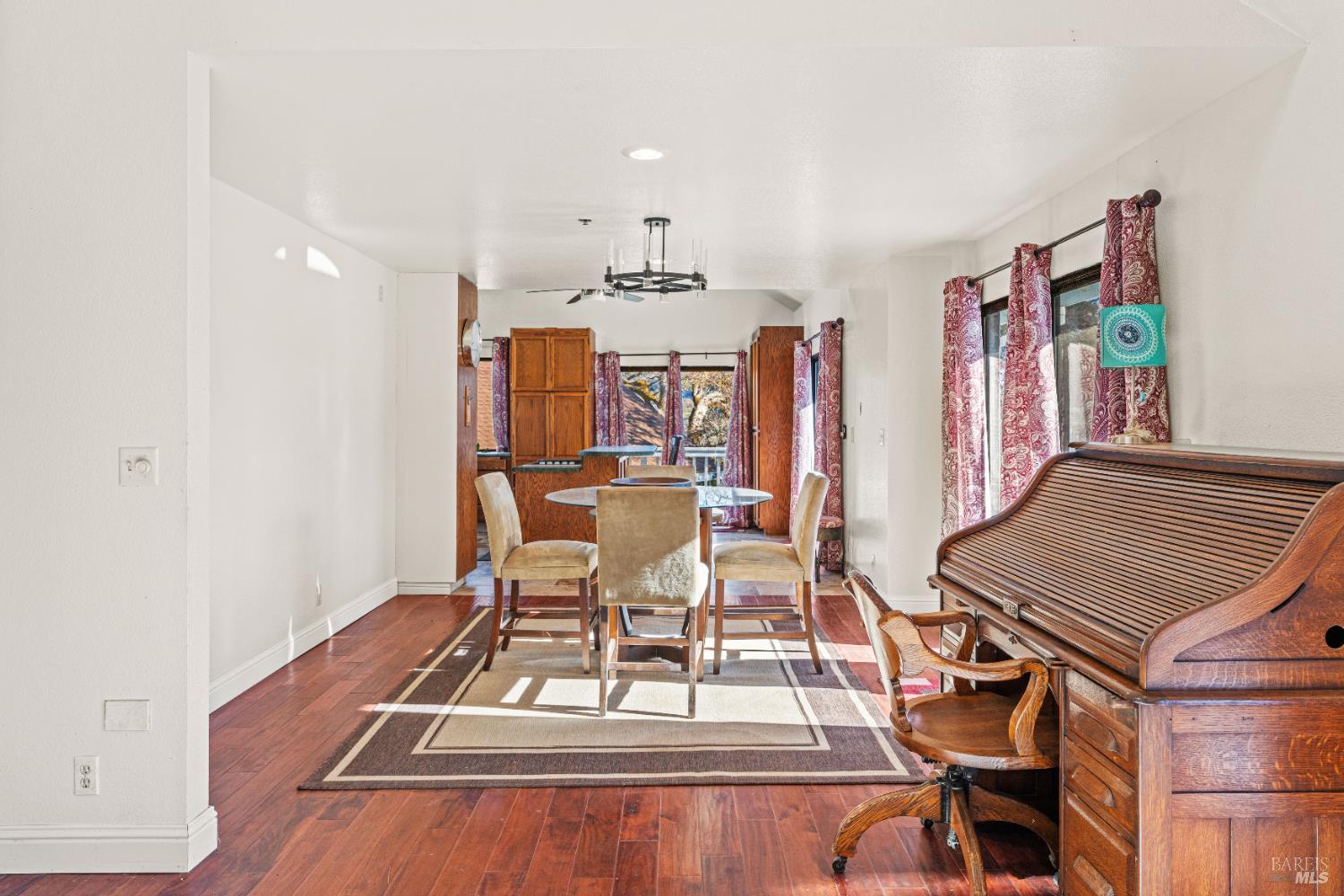 Detail Gallery Image 42 of 47 For 6620 Robinson Creek Rd, Ukiah,  CA 95482 - 5 Beds | 3 Baths