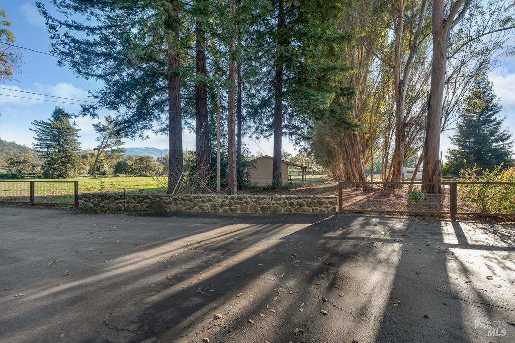Detail Gallery Image 9 of 46 For 3660 Holly Oak Way, Santa Rosa,  CA 95404 - 2 Beds | 1 Baths