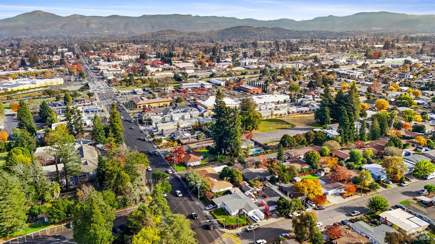 Detail Gallery Image 32 of 35 For 2133 Redwood Rd, Napa,  CA 94558 - 2 Beds | 2 Baths
