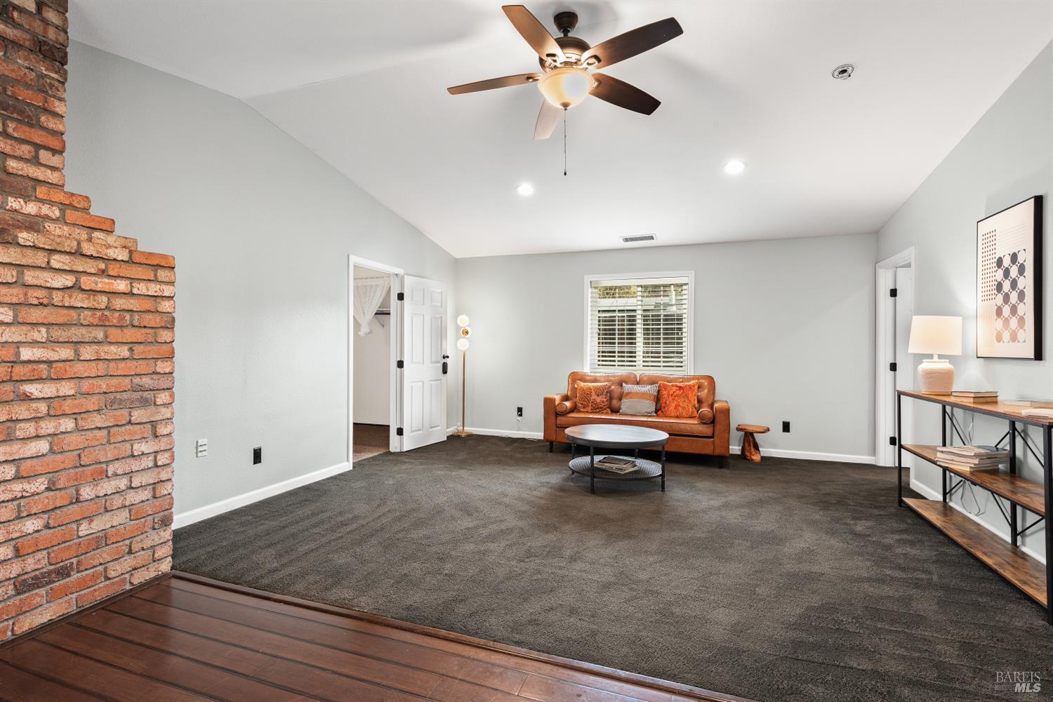 Detail Gallery Image 15 of 44 For 5232 Badger Rd, Santa Rosa,  CA 95409 - 4 Beds | 3 Baths