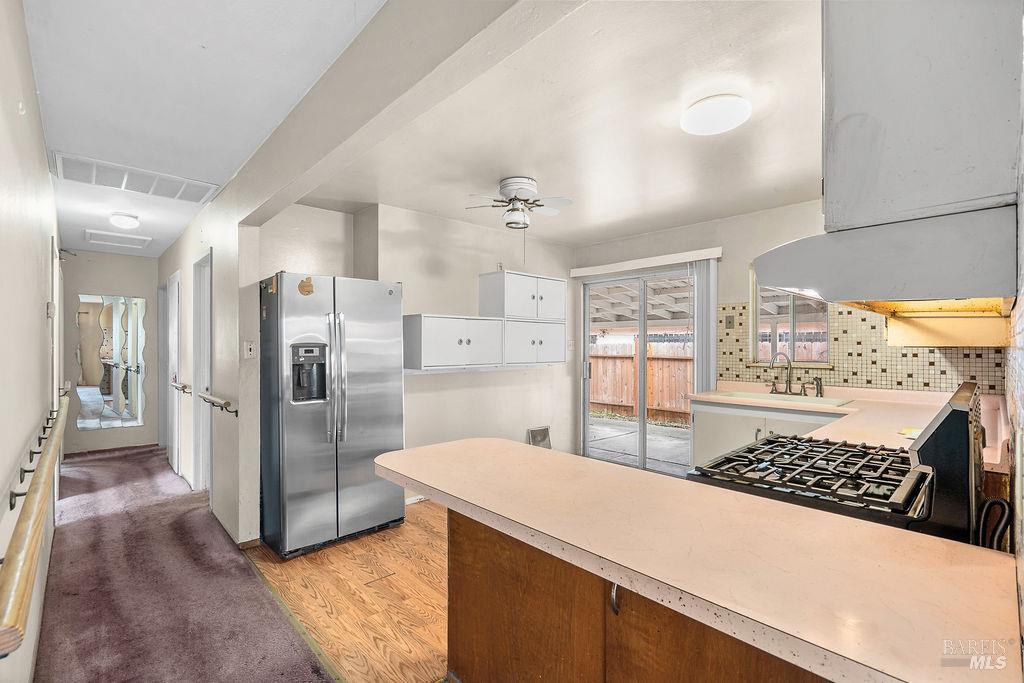 Detail Gallery Image 7 of 27 For 831 5th St, Vallejo,  CA 94590 - 3 Beds | 2 Baths