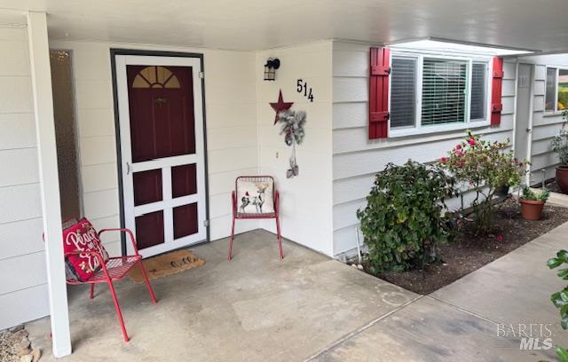 Detail Gallery Image 3 of 24 For 514 Oak Vista Ln, Santa Rosa,  CA 95409 - 2 Beds | 2 Baths