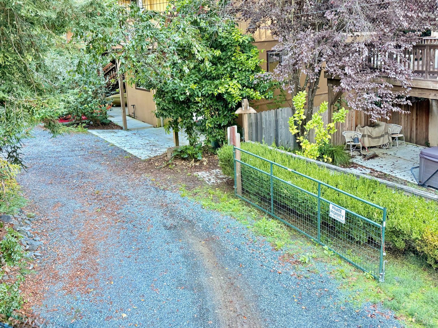 Detail Gallery Image 7 of 39 For 16868 Center Way, Guerneville,  CA 95446 - 3 Beds | 2 Baths