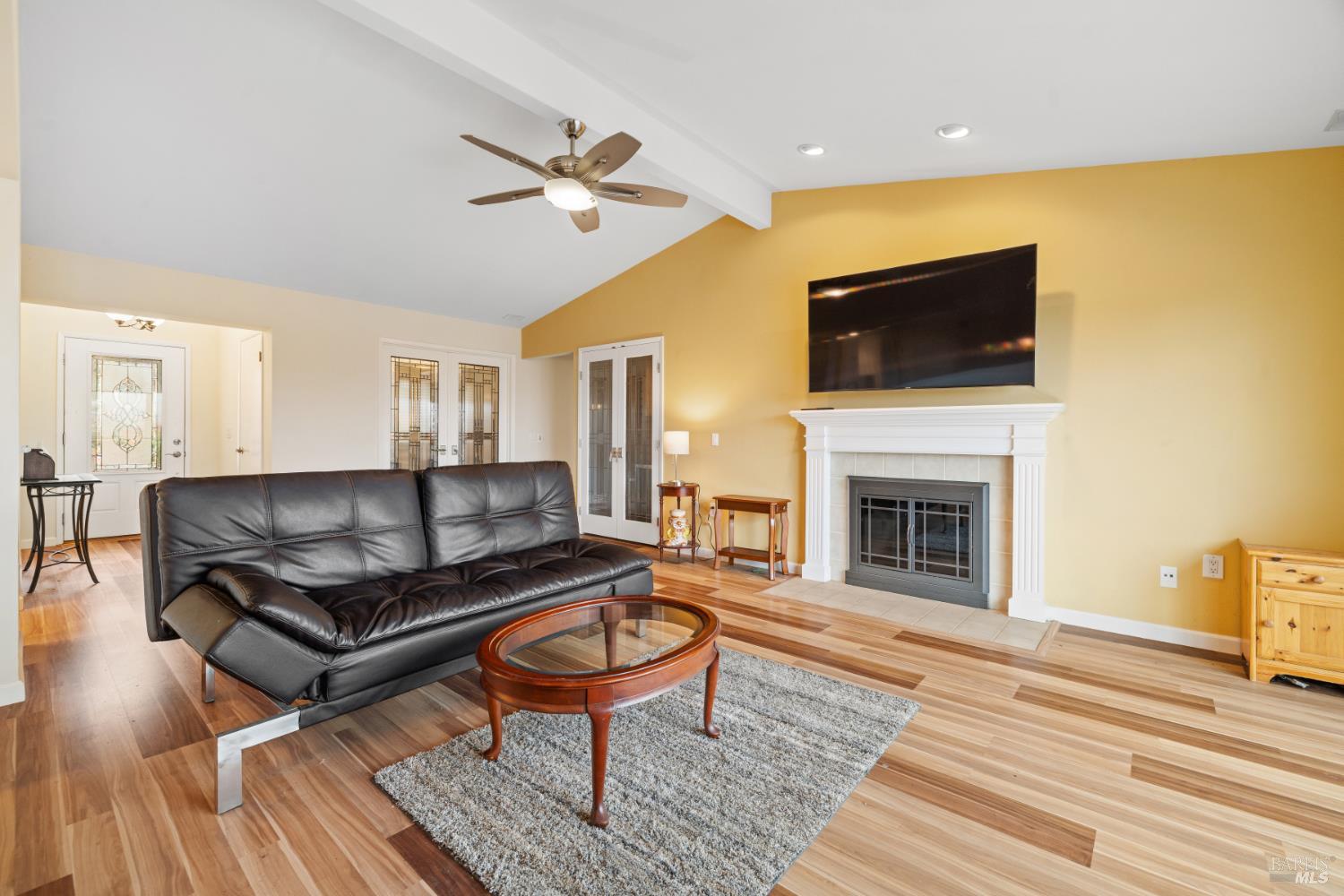 Detail Gallery Image 6 of 45 For 7103 Overlook Dr, Santa Rosa,  CA 95409 - 3 Beds | 2 Baths