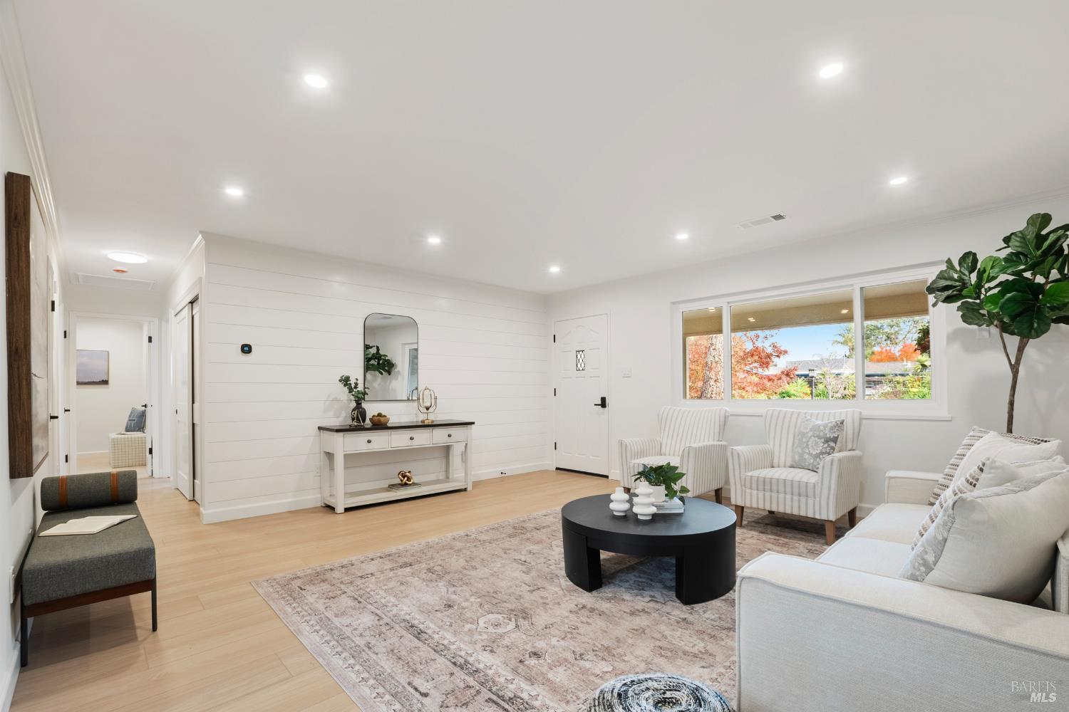 Detail Gallery Image 4 of 35 For 2133 Redwood Rd, Napa,  CA 94558 - 2 Beds | 2 Baths