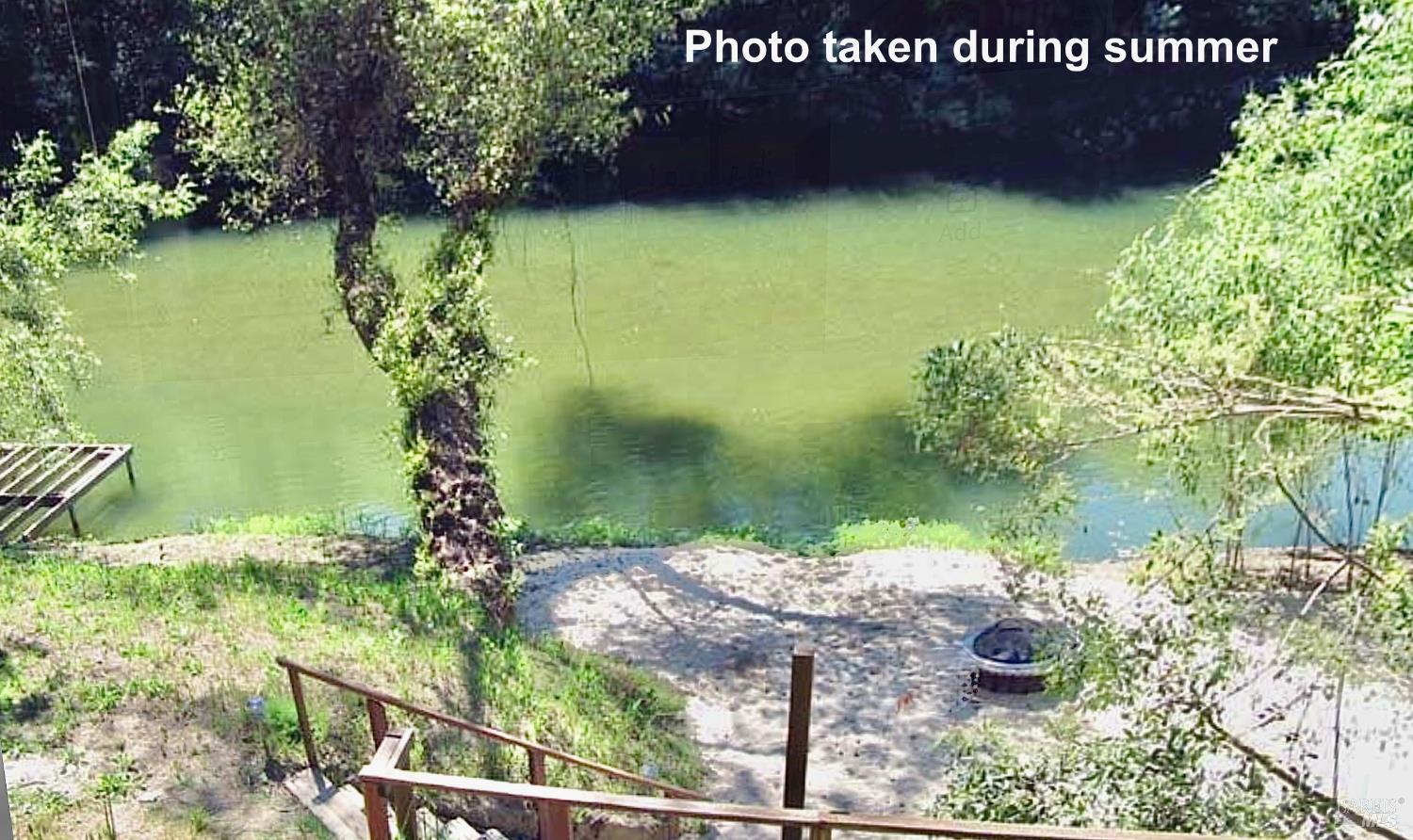 Detail Gallery Image 2 of 39 For 16868 Center Way, Guerneville,  CA 95446 - 3 Beds | 2 Baths