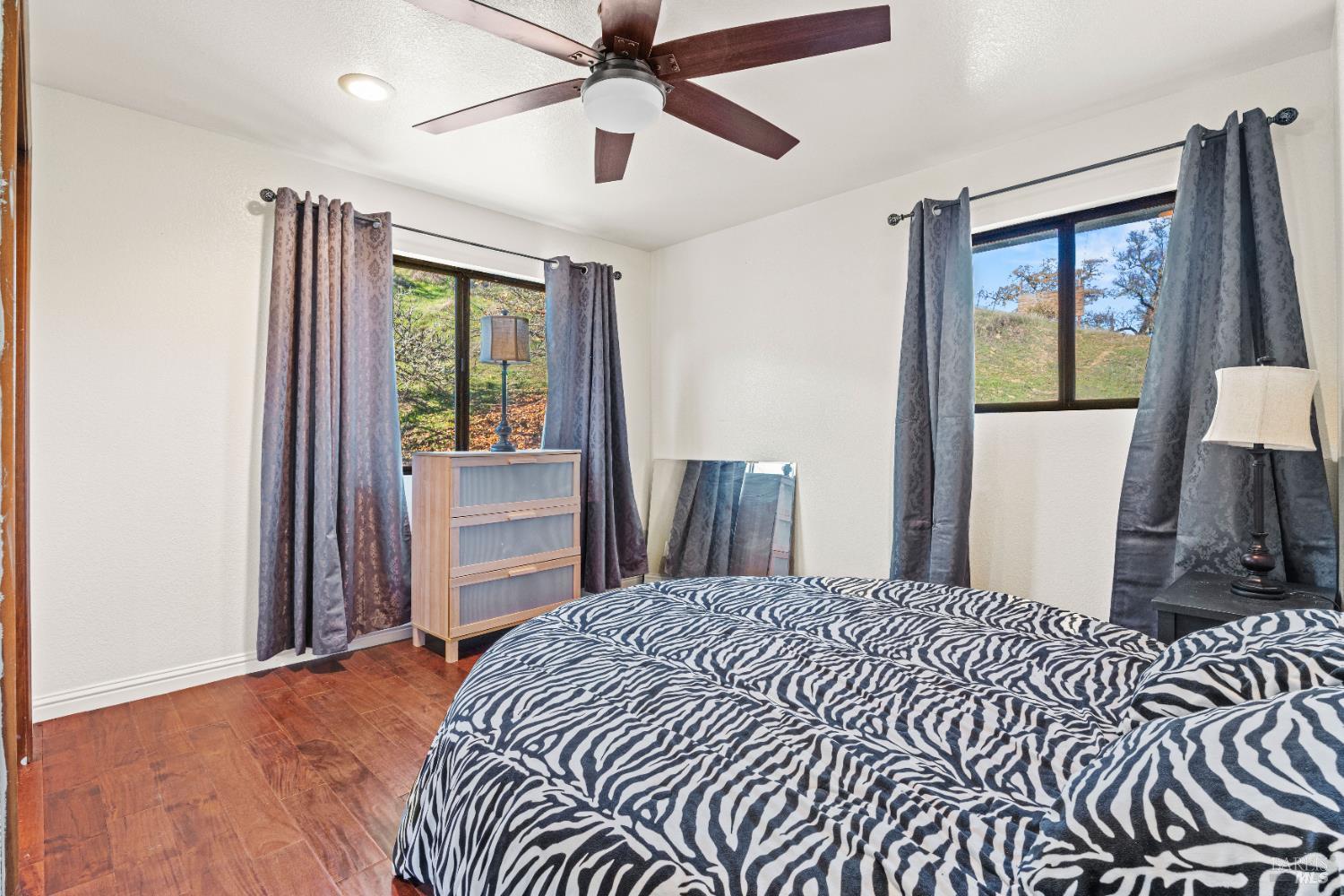 Detail Gallery Image 34 of 47 For 6620 Robinson Creek Rd, Ukiah,  CA 95482 - 5 Beds | 3 Baths