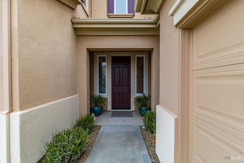 Detail Gallery Image 5 of 66 For 544 Lansing Cir, Benicia,  CA 94510 - 4 Beds | 3 Baths