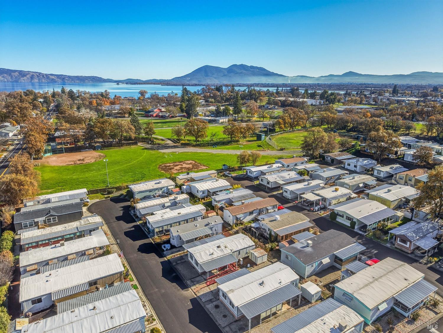 Detail Gallery Image 32 of 48 For 1025 Martin St 10, Lakeport,  CA 95453 - 2 Beds | 2 Baths