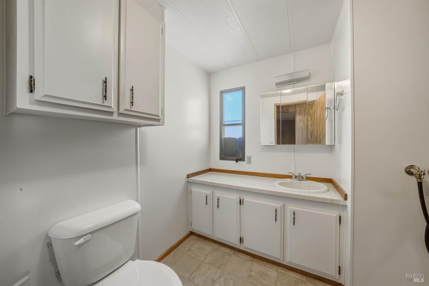 Detail Gallery Image 29 of 48 For 1025 Martin St 10, Lakeport,  CA 95453 - 2 Beds | 2 Baths