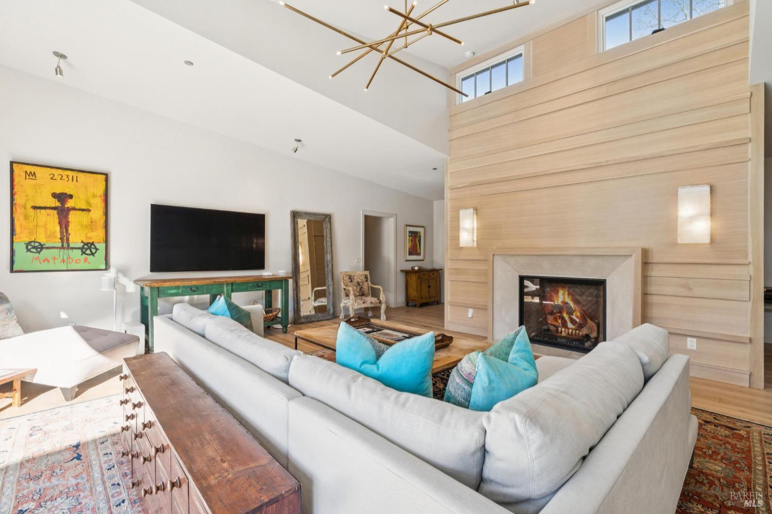 Detail Gallery Image 13 of 68 For 511 Hidden Acres Rd, Healdsburg,  CA 95448 - 3 Beds | 4 Baths