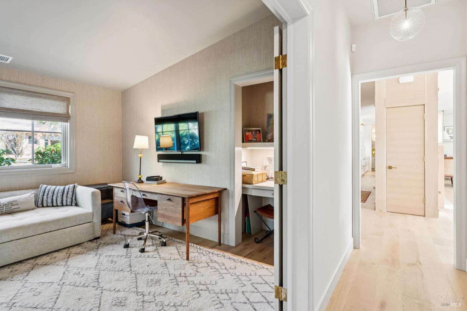 Detail Gallery Image 42 of 68 For 511 Hidden Acres Rd, Healdsburg,  CA 95448 - 3 Beds | 4 Baths