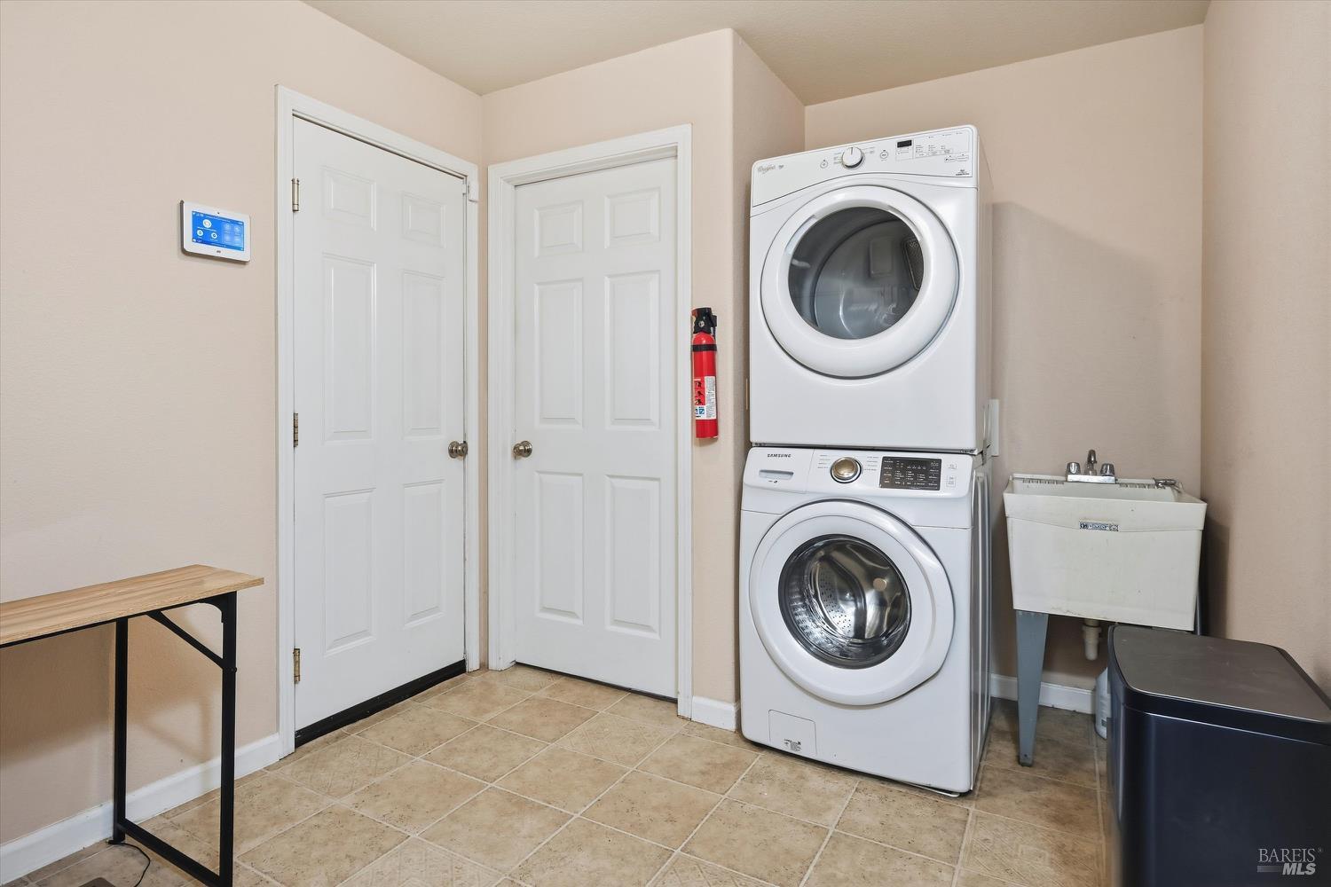 Detail Gallery Image 23 of 39 For 3532 Morningside Cir, Kelseyville,  CA 95451 - 4 Beds | 3 Baths