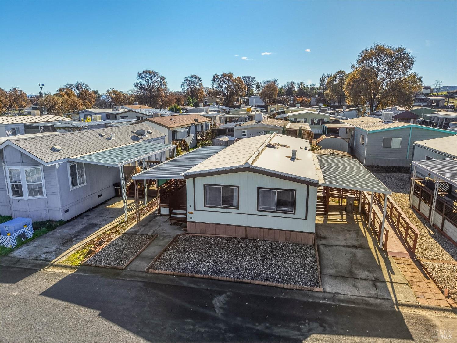 Detail Gallery Image 5 of 48 For 1025 Martin St 10, Lakeport,  CA 95453 - 2 Beds | 2 Baths