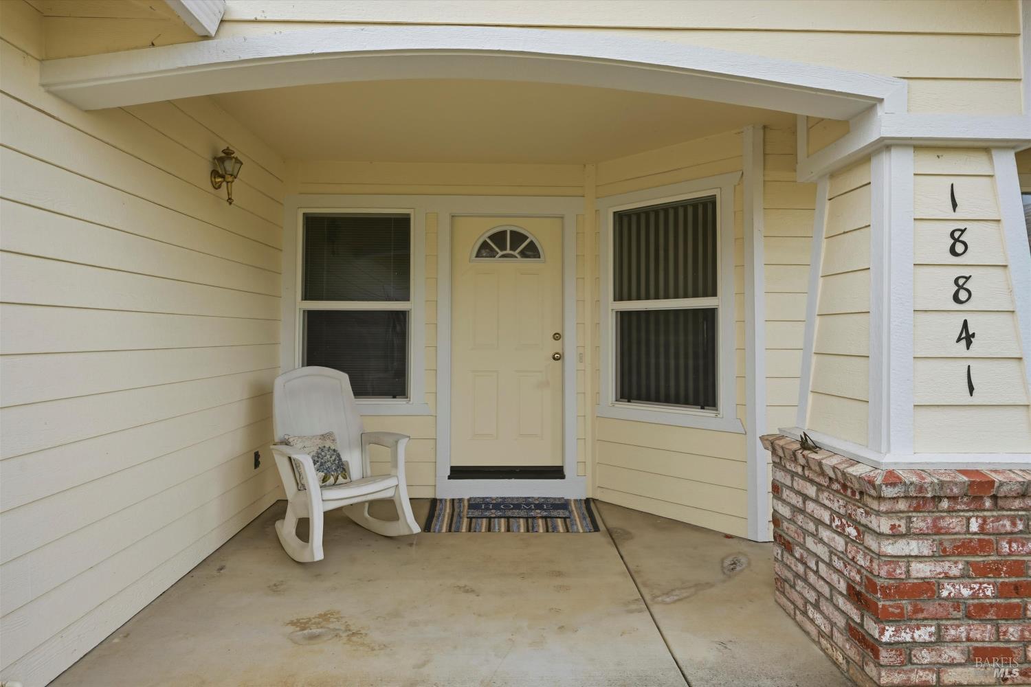 Detail Gallery Image 5 of 33 For 18841 Spyglass Rd, Hidden Valley Lake,  CA 95467 - 3 Beds | 2 Baths