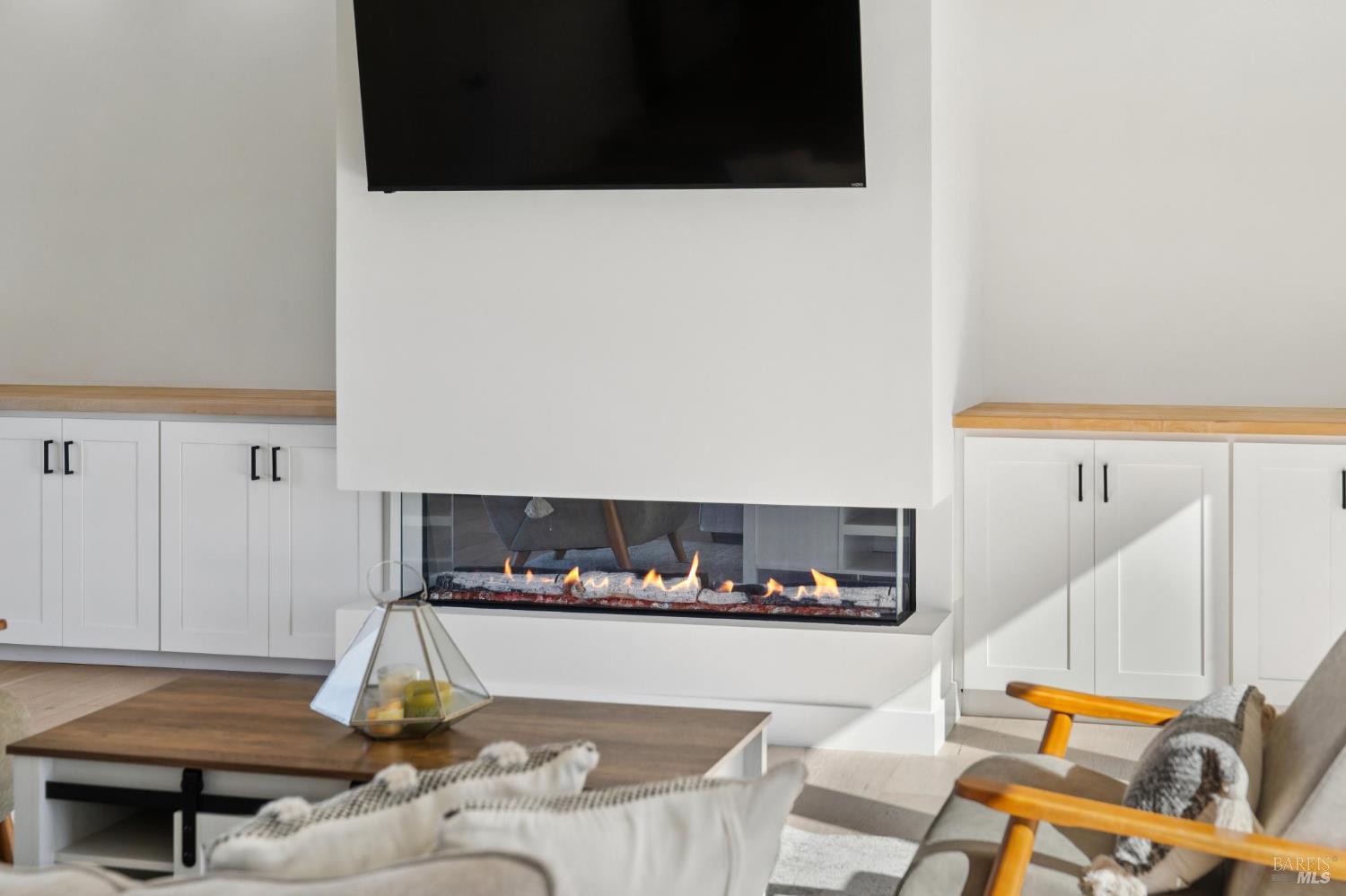 Detail Gallery Image 13 of 65 For 1301 Duhig Rd, Napa,  CA 94559 - 3 Beds | 2 Baths