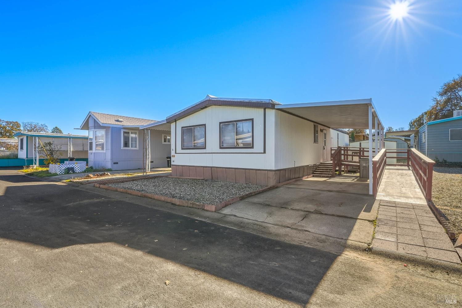 Detail Gallery Image 4 of 48 For 1025 Martin St 10, Lakeport,  CA 95453 - 2 Beds | 2 Baths