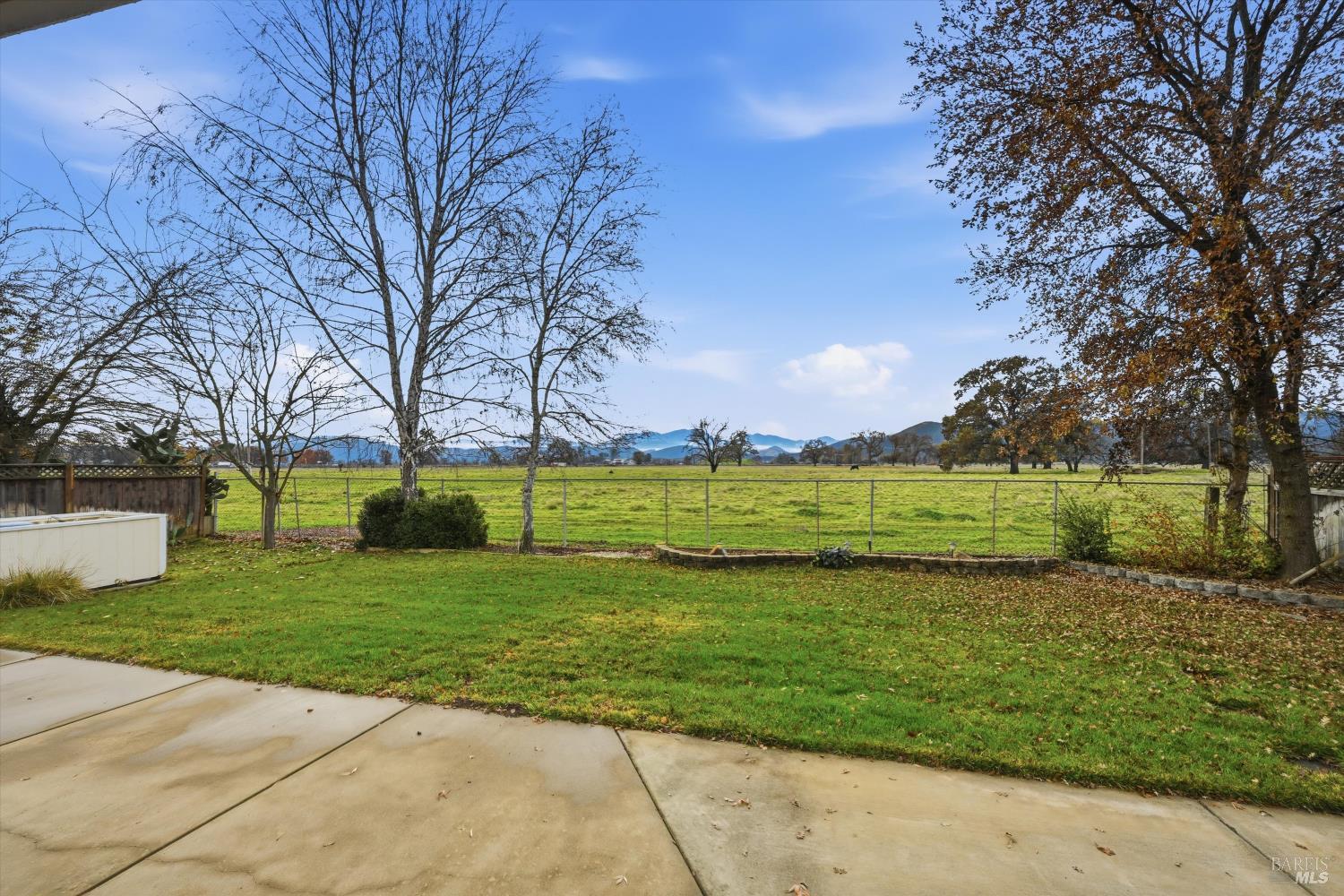 Detail Gallery Image 27 of 33 For 18841 Spyglass Rd, Hidden Valley Lake,  CA 95467 - 3 Beds | 2 Baths