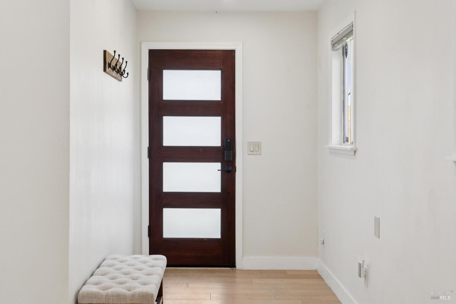 Detail Gallery Image 3 of 65 For 1301 Duhig Rd, Napa,  CA 94559 - 3 Beds | 2 Baths