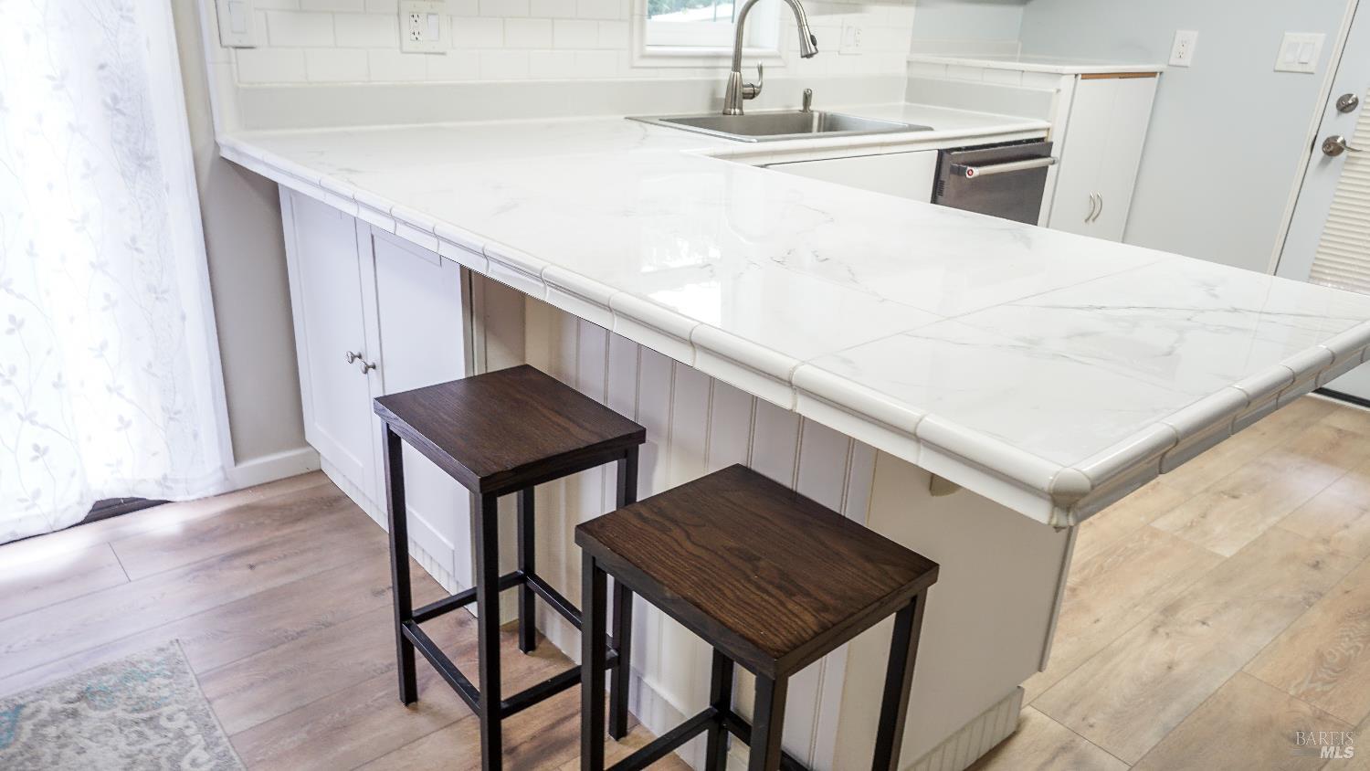 Detail Gallery Image 3 of 25 For 546 Colonial Park Dr, Santa Rosa,  CA 95403 - 2 Beds | 1 Baths