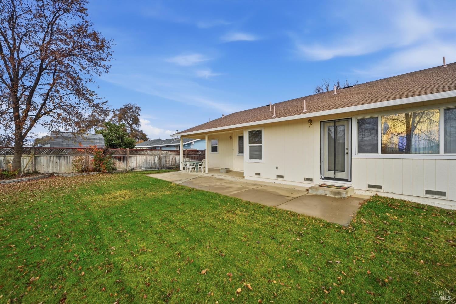 Detail Gallery Image 26 of 33 For 18841 Spyglass Rd, Hidden Valley Lake,  CA 95467 - 3 Beds | 2 Baths