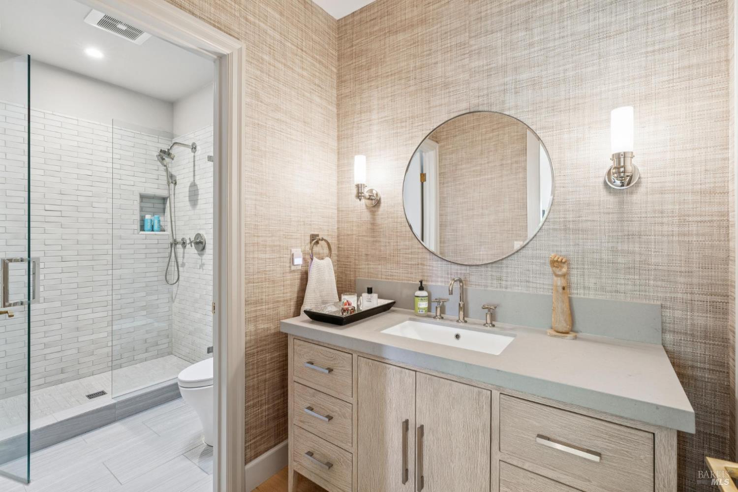 Detail Gallery Image 51 of 68 For 511 Hidden Acres Rd, Healdsburg,  CA 95448 - 3 Beds | 4 Baths