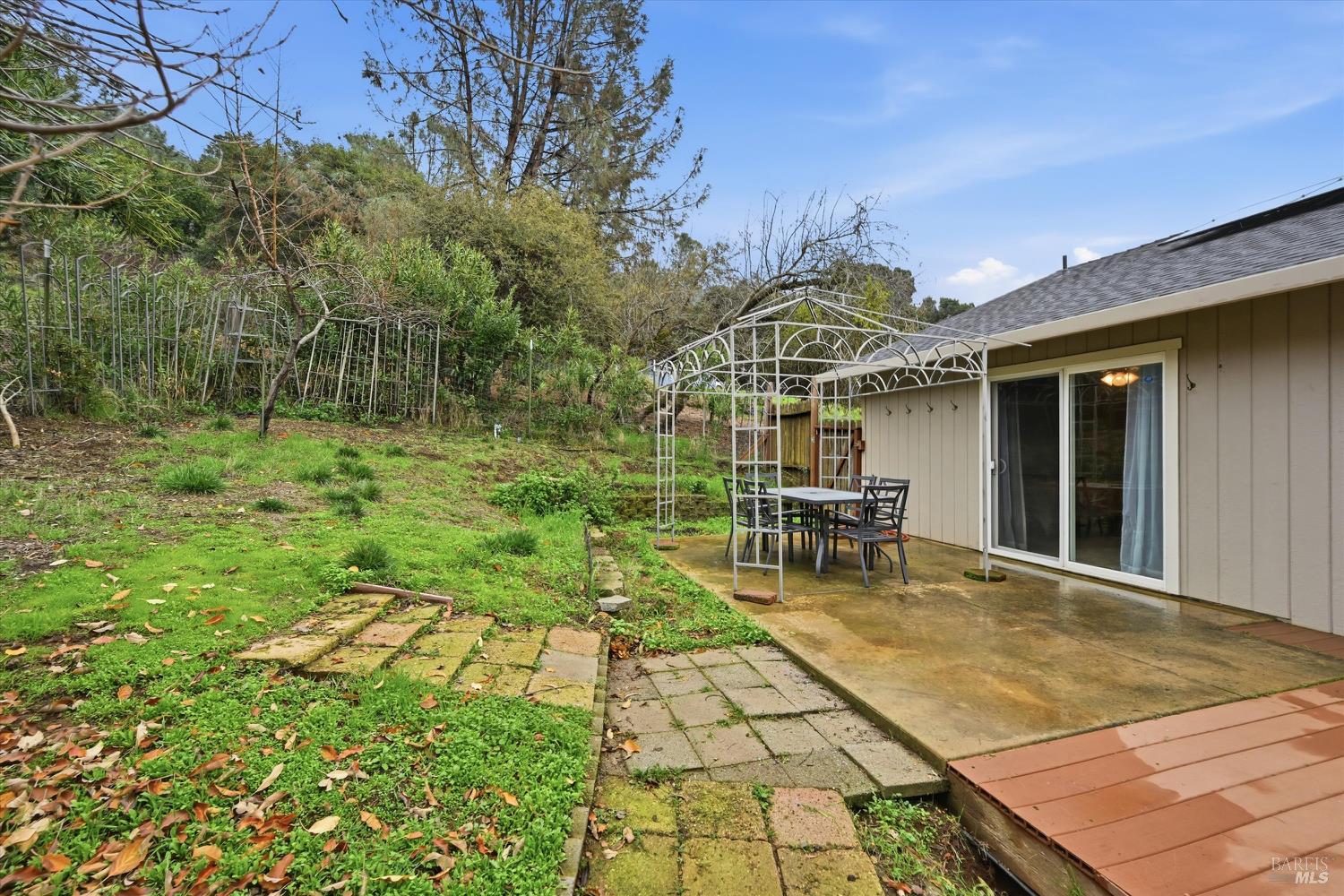 Detail Gallery Image 34 of 39 For 3532 Morningside Cir, Kelseyville,  CA 95451 - 4 Beds | 3 Baths