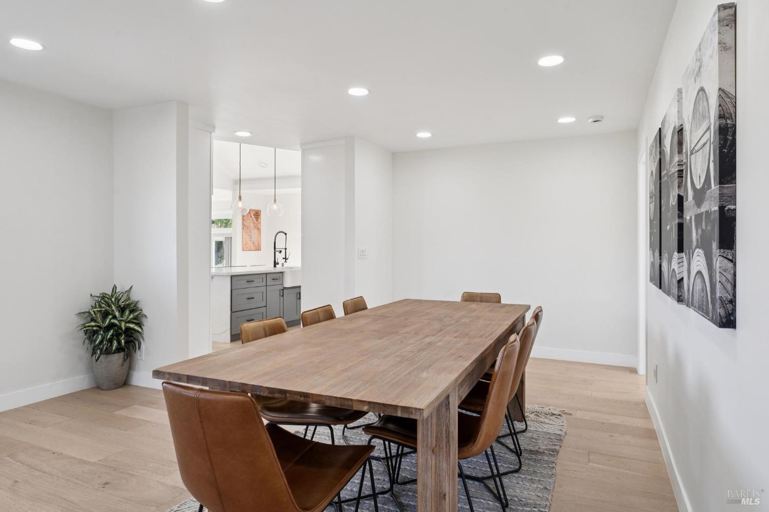 Detail Gallery Image 23 of 65 For 1301 Duhig Rd, Napa,  CA 94559 - 3 Beds | 2 Baths