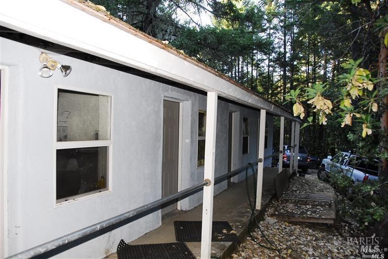 Detail Gallery Image 7 of 9 For 8555 Cave Creek Rd, Redwood Valley,  CA 95470 - 2 Beds | 2 Baths