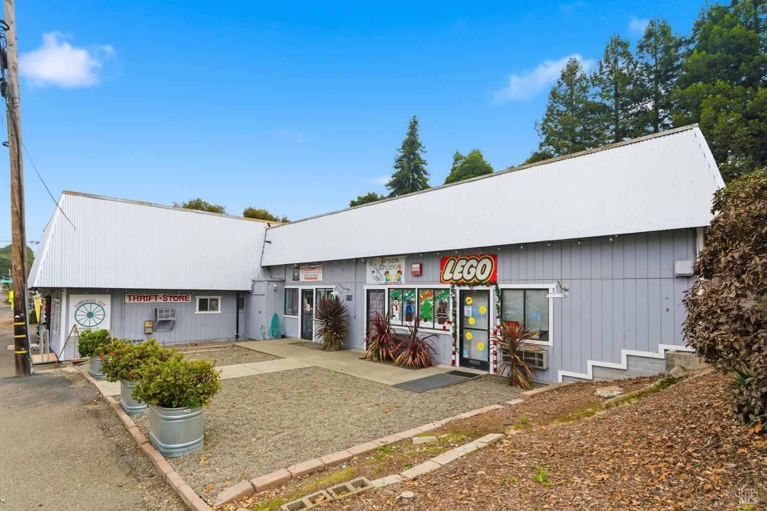 Detail Gallery Image 19 of 44 For 9550 Main St, Penngrove,  CA 94951 - – Beds | – Baths