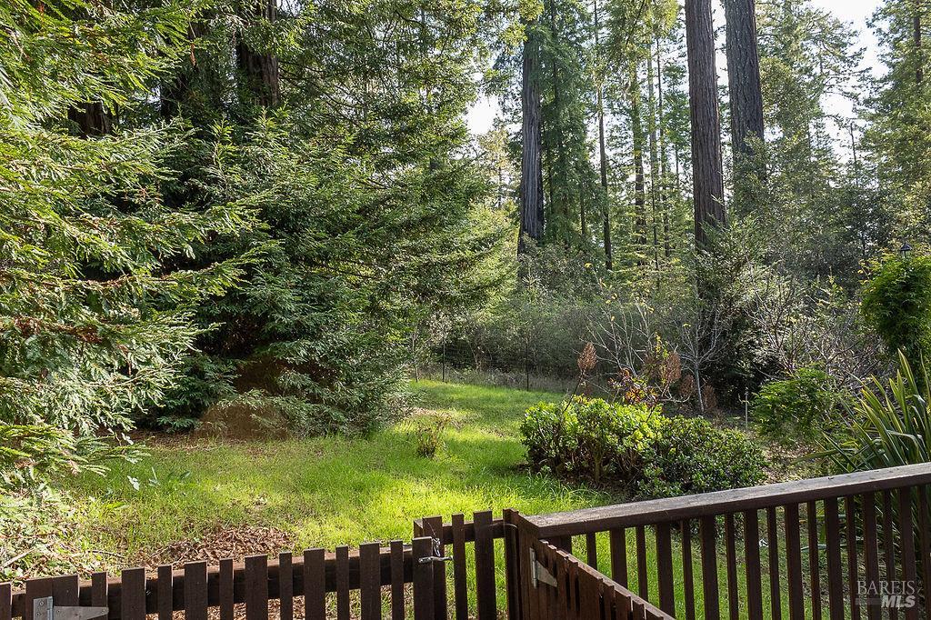 Detail Gallery Image 25 of 25 For 46151 Pacific Woods Rd, Gualala,  CA 95445 - 2 Beds | 1 Baths