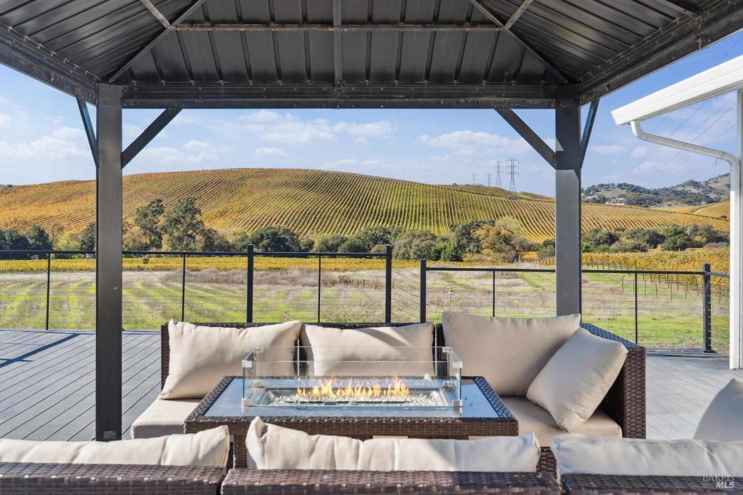 Detail Gallery Image 43 of 65 For 1301 Duhig Rd, Napa,  CA 94559 - 3 Beds | 2 Baths