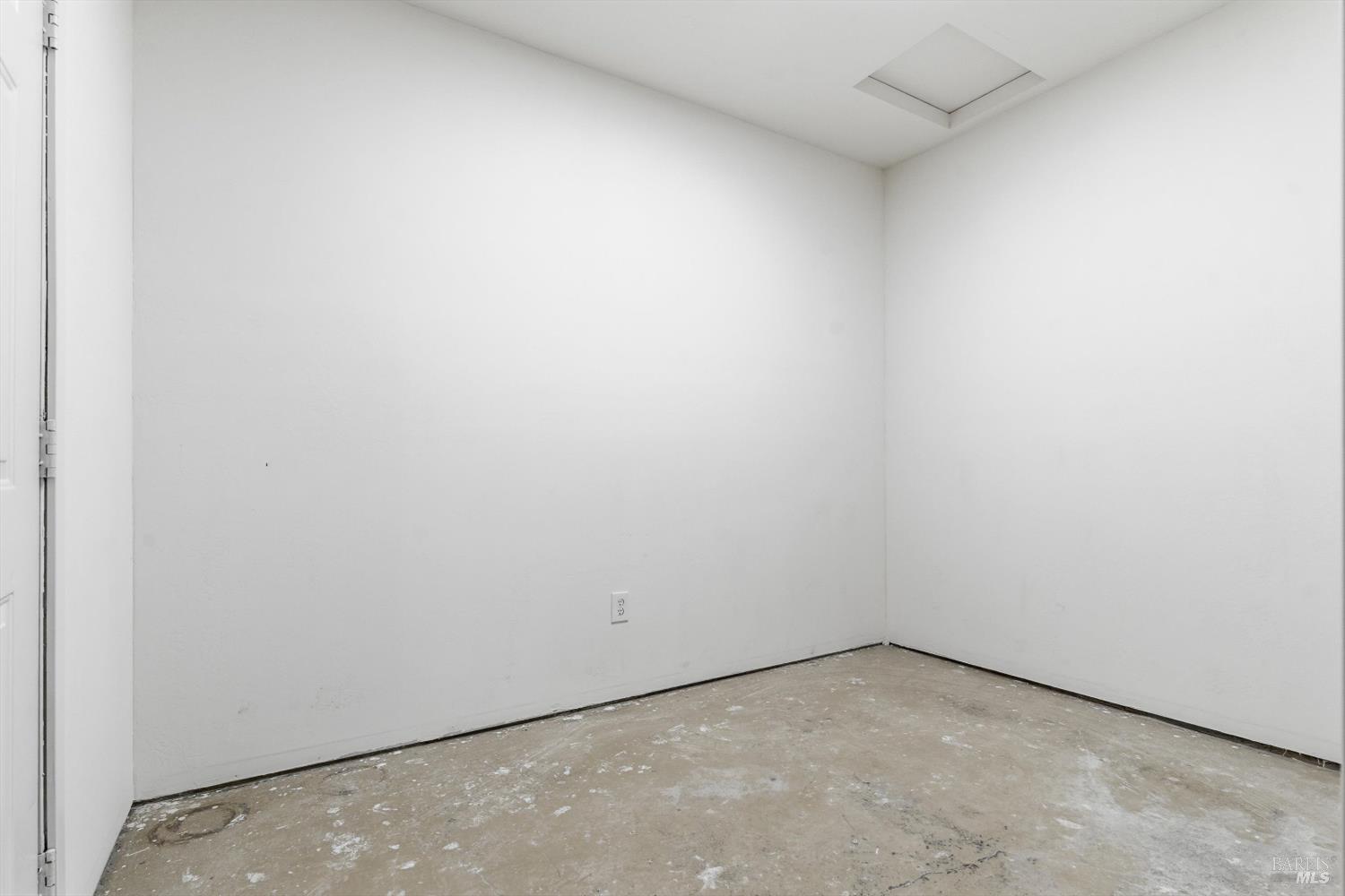 Detail Gallery Image 32 of 44 For 9550 Main St, Penngrove,  CA 94951 - – Beds | – Baths