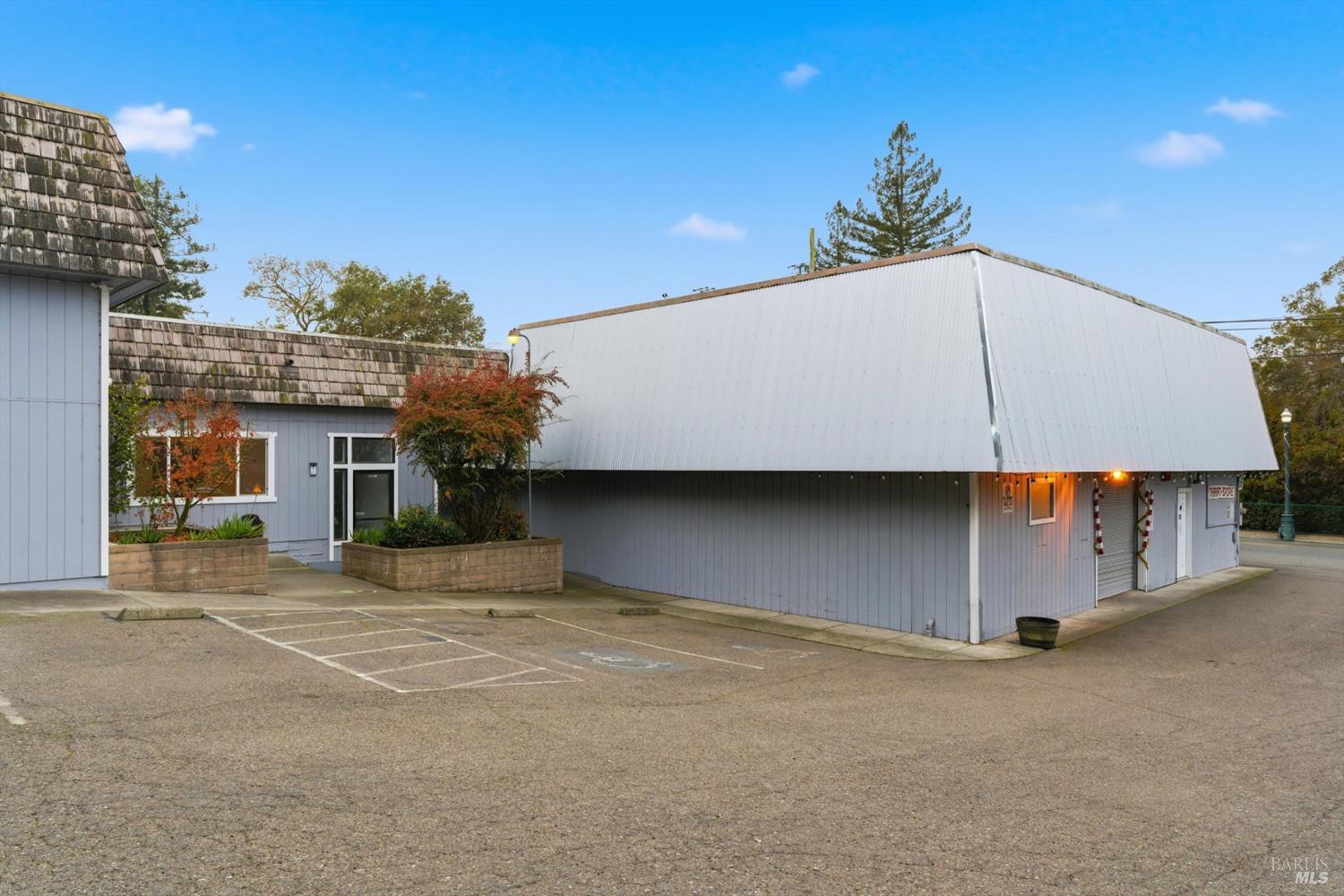 Detail Gallery Image 15 of 44 For 9550 Main St, Penngrove,  CA 94951 - – Beds | – Baths