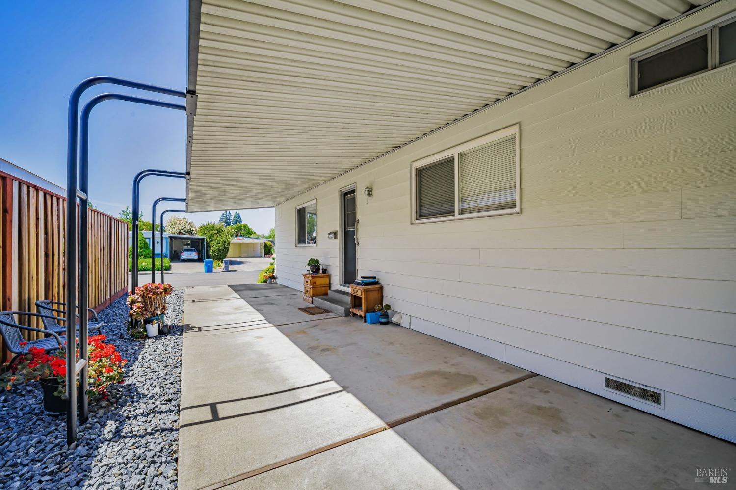 Detail Gallery Image 40 of 44 For 234 Arboleda Dr, Santa Rosa,  CA 95401 - 3 Beds | 2 Baths