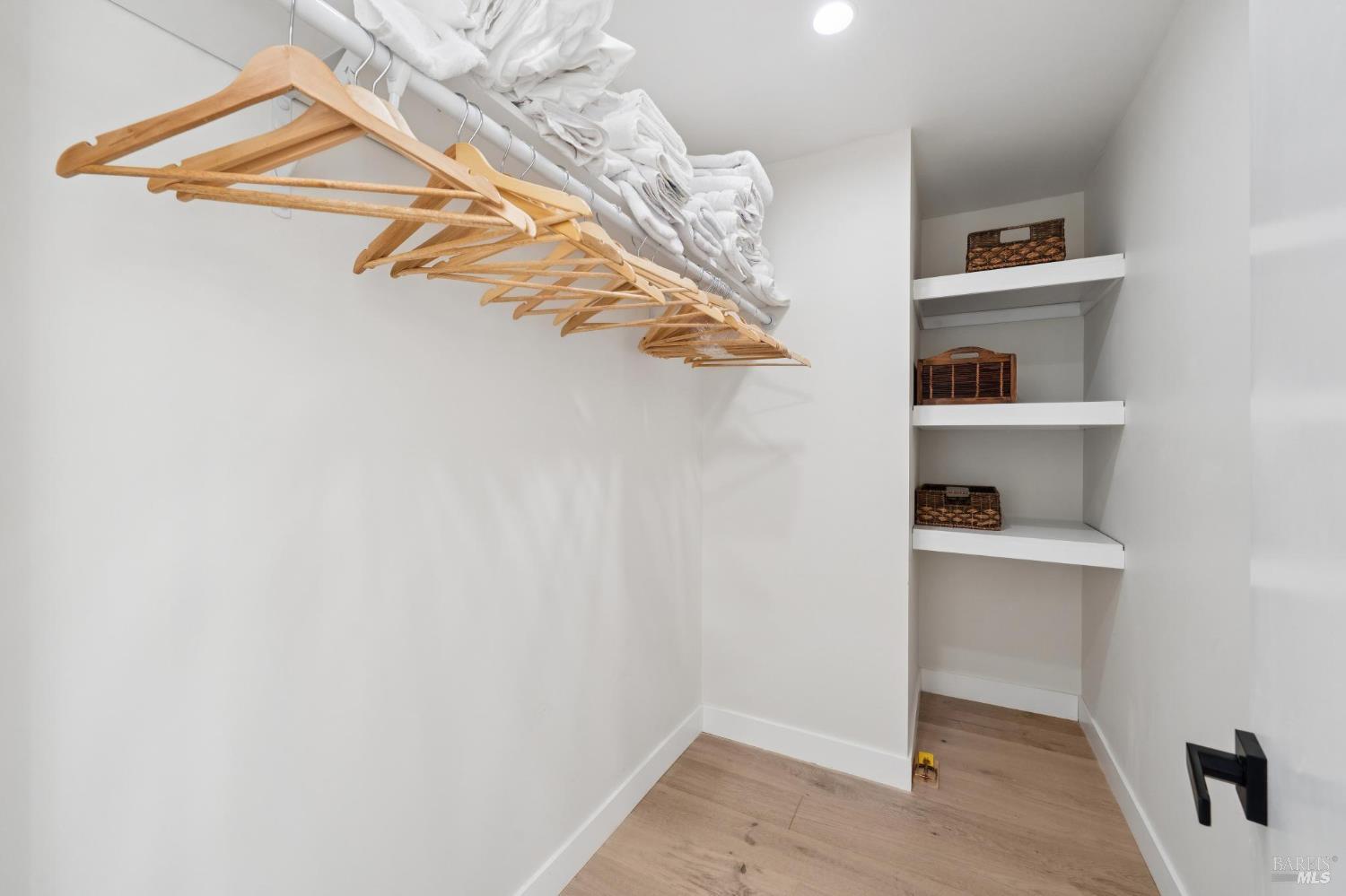 Detail Gallery Image 34 of 65 For 1301 Duhig Rd, Napa,  CA 94559 - 3 Beds | 2 Baths