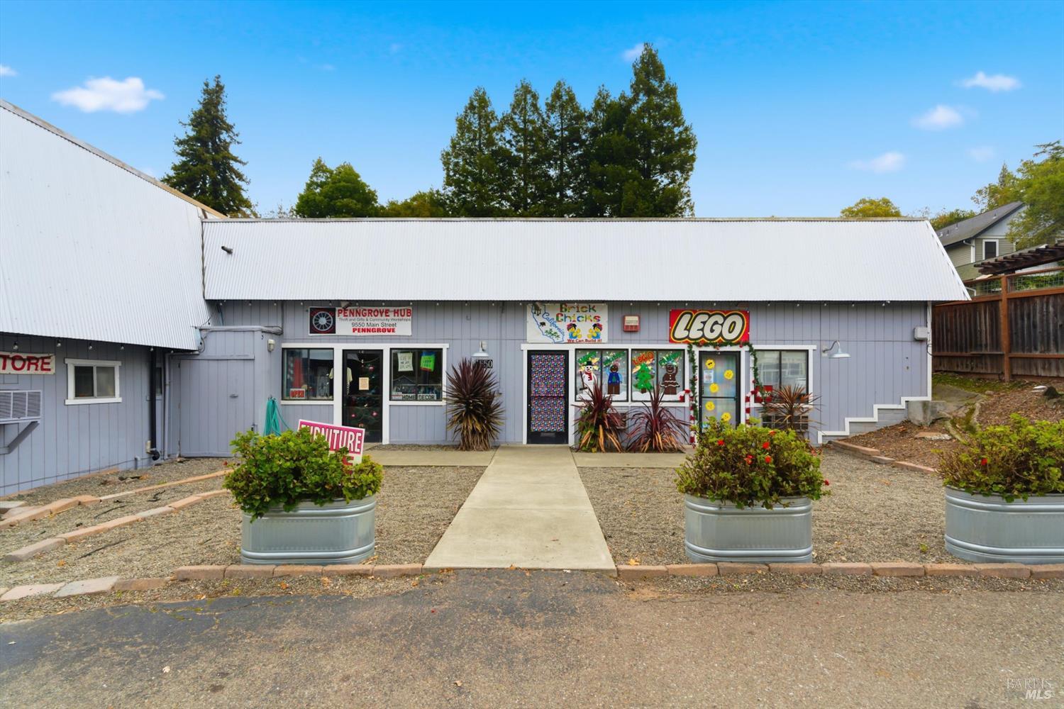 Detail Gallery Image 20 of 44 For 9550 Main St, Penngrove,  CA 94951 - – Beds | – Baths