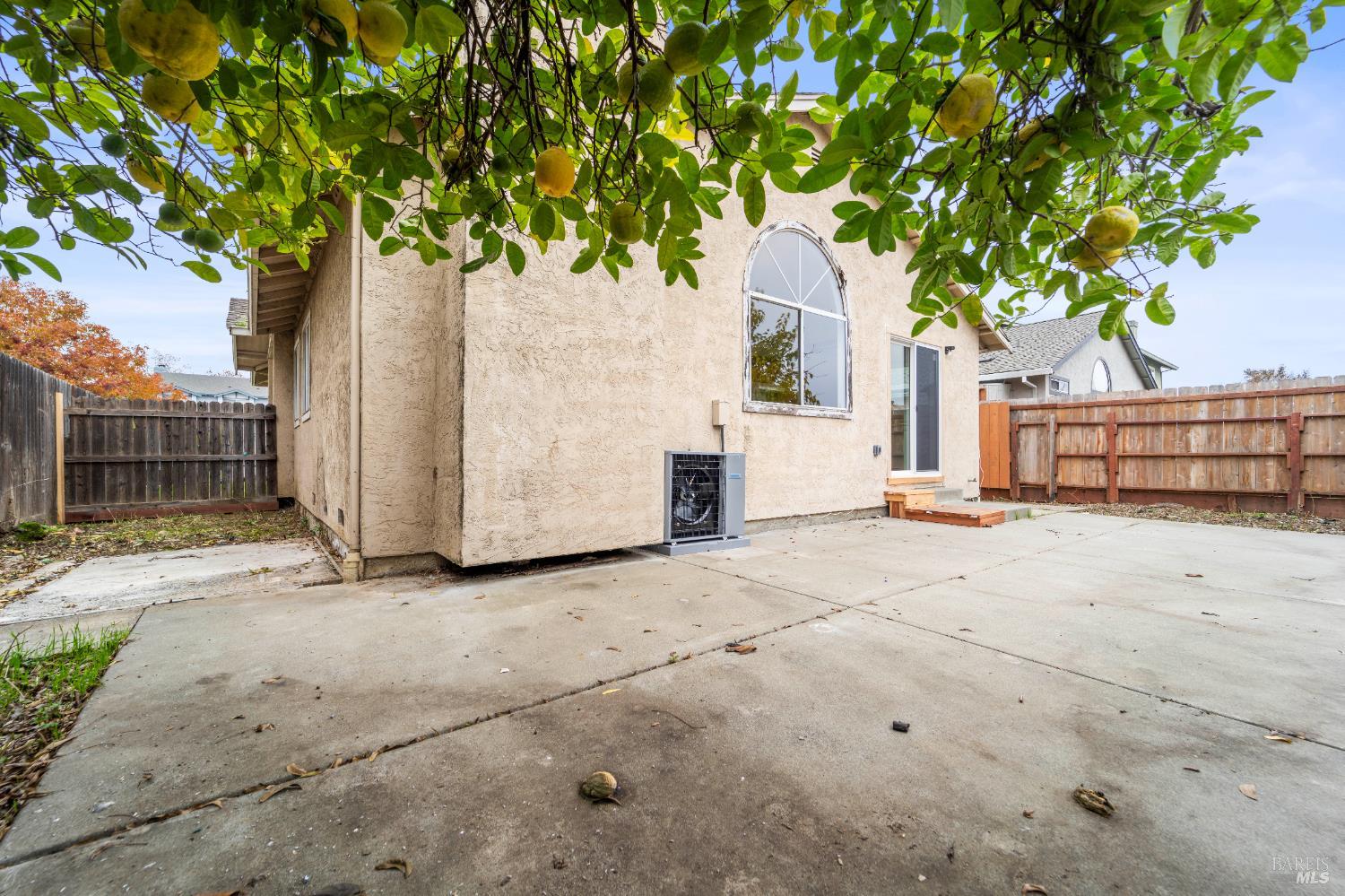 Detail Gallery Image 28 of 30 For 1120 Camellia Ln, Suisun City,  CA 94585 - 3 Beds | 2 Baths