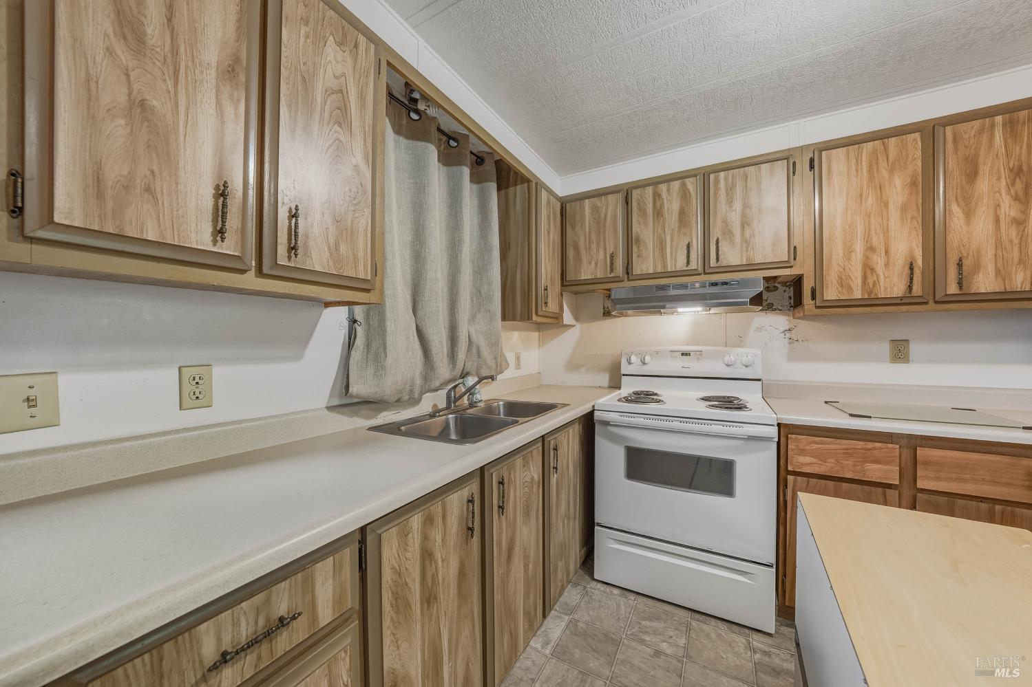 Detail Gallery Image 18 of 48 For 1025 Martin St 10, Lakeport,  CA 95453 - 2 Beds | 2 Baths