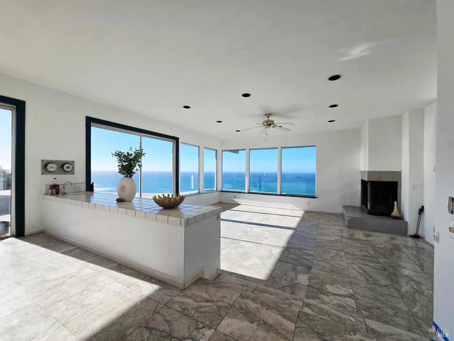 Detail Gallery Image 18 of 38 For 14800 Navarro Way, Manchester,  CA 95459 - 4 Beds | 3 Baths