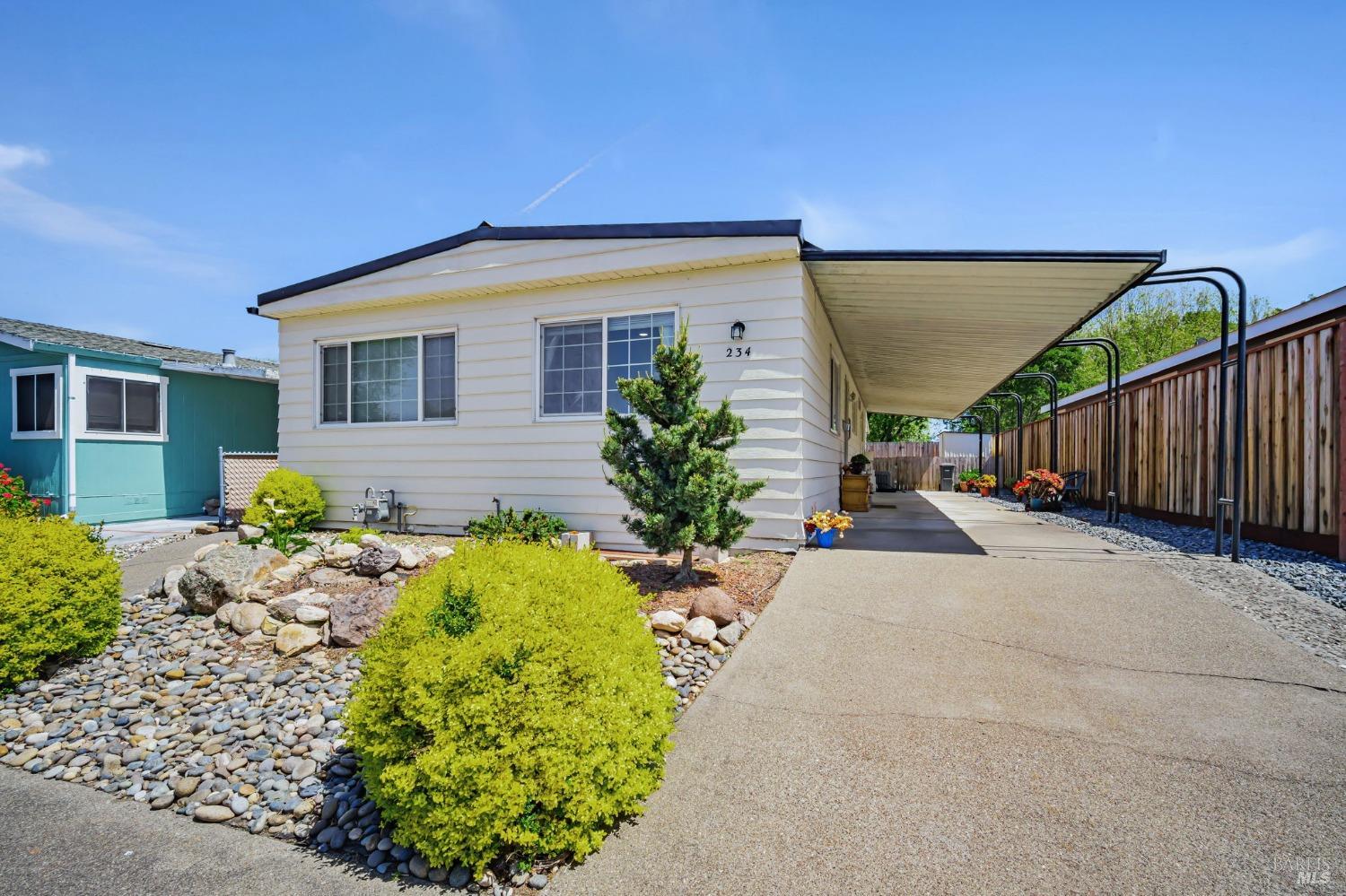 Detail Gallery Image 43 of 44 For 234 Arboleda Dr, Santa Rosa,  CA 95401 - 3 Beds | 2 Baths