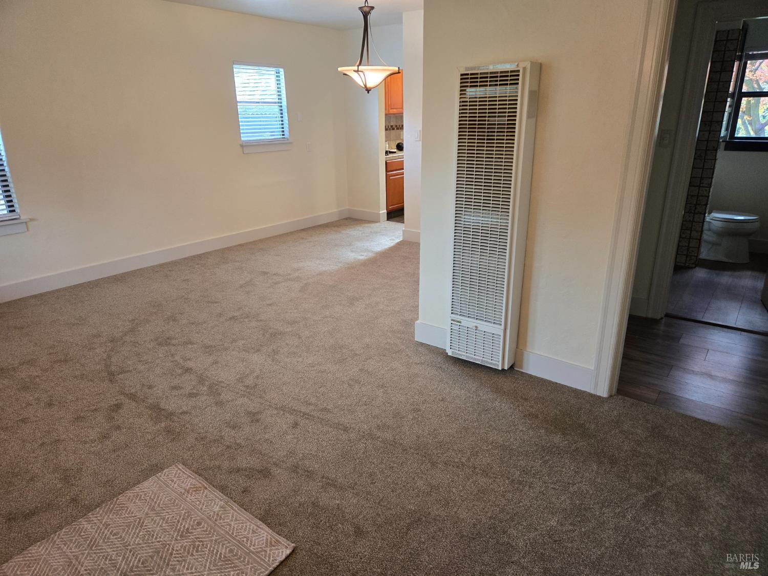 Detail Gallery Image 4 of 8 For 1521 Park Ave, Napa,  CA 94558 - 2 Beds | 1 Baths