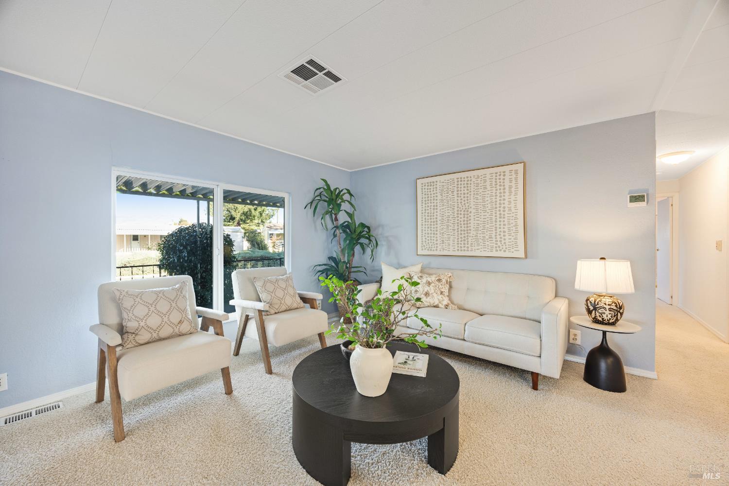 Detail Gallery Image 15 of 49 For 518 Vina Rose Dr, Petaluma,  CA 94954 - 2 Beds | 2 Baths