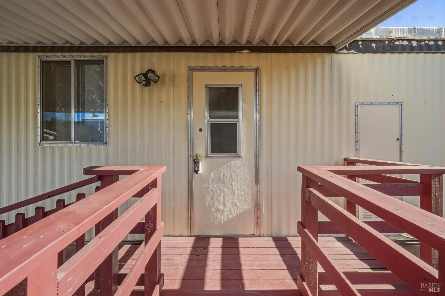 Detail Gallery Image 7 of 48 For 1025 Martin St 10, Lakeport,  CA 95453 - 2 Beds | 2 Baths